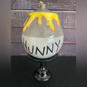 Disney’s Winnie The Poo Hunny Pot Cookie Jar/Canister